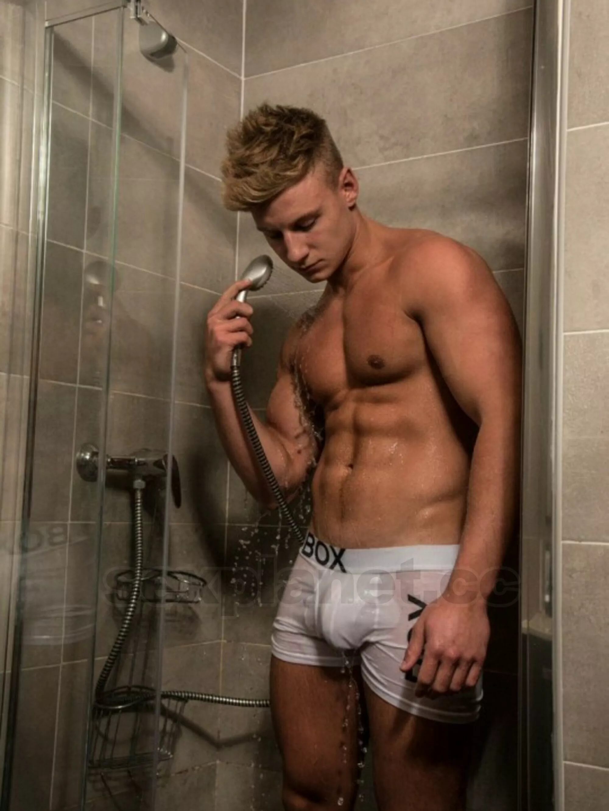 🔥Страстный любовник Макс разнообразит твою ночь. 🍓Ищи его в городе Тюмень. 👄