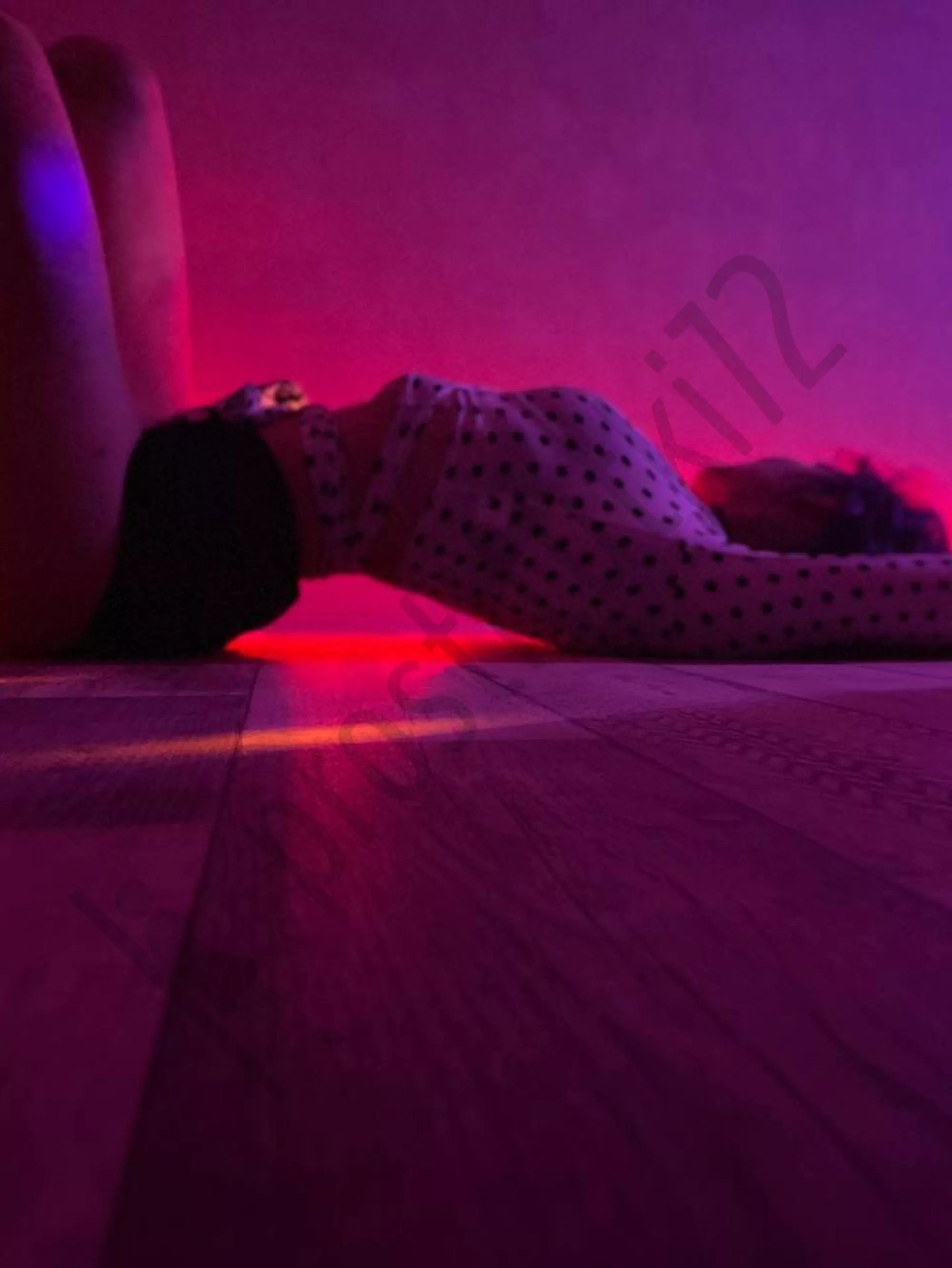 🤗Ищешь номер девочки легкого поведения? ➨Тебе к нам. Горячая Света ждет тебя! 💃 Очень худая шатенка!