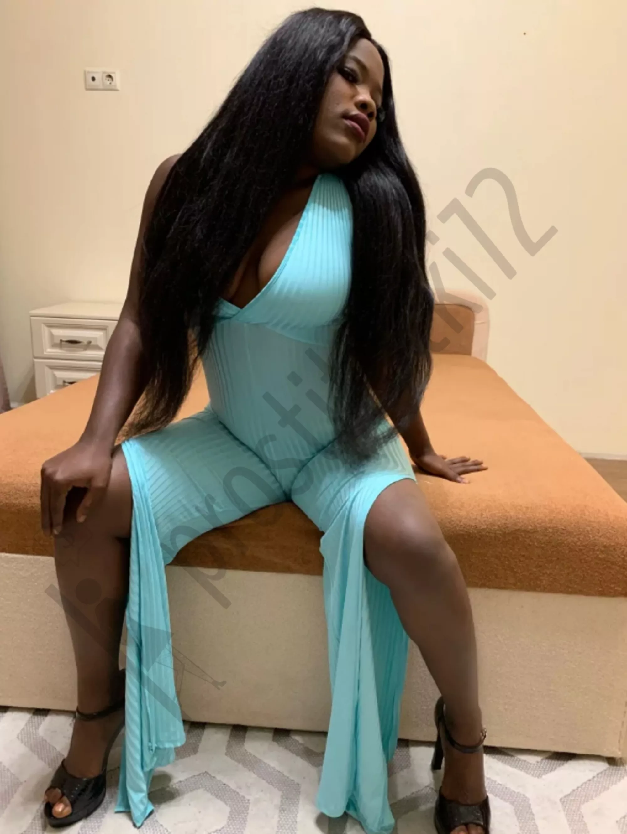 Страстная негритянка ➨ 💋Izabel💋 подойдёт тебе!  💡 💡 Тут будет ➨ ватсап, и другие способы связи с девушками.