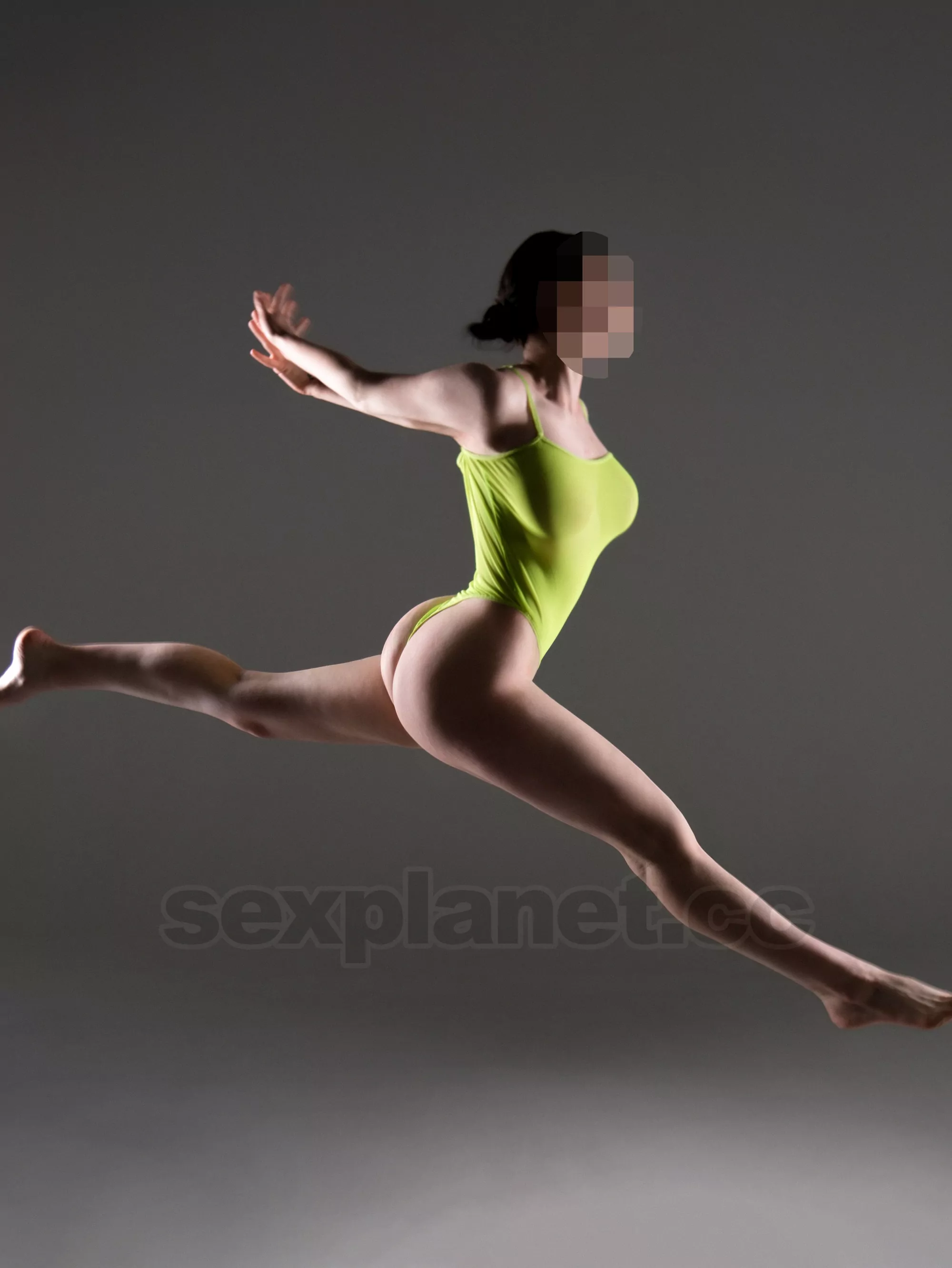 🤗Ищешь номер девочки легкого поведения? ➨Тебе к нам. Горячая Ася ждет тебя! 💃 Очень стройная русая!