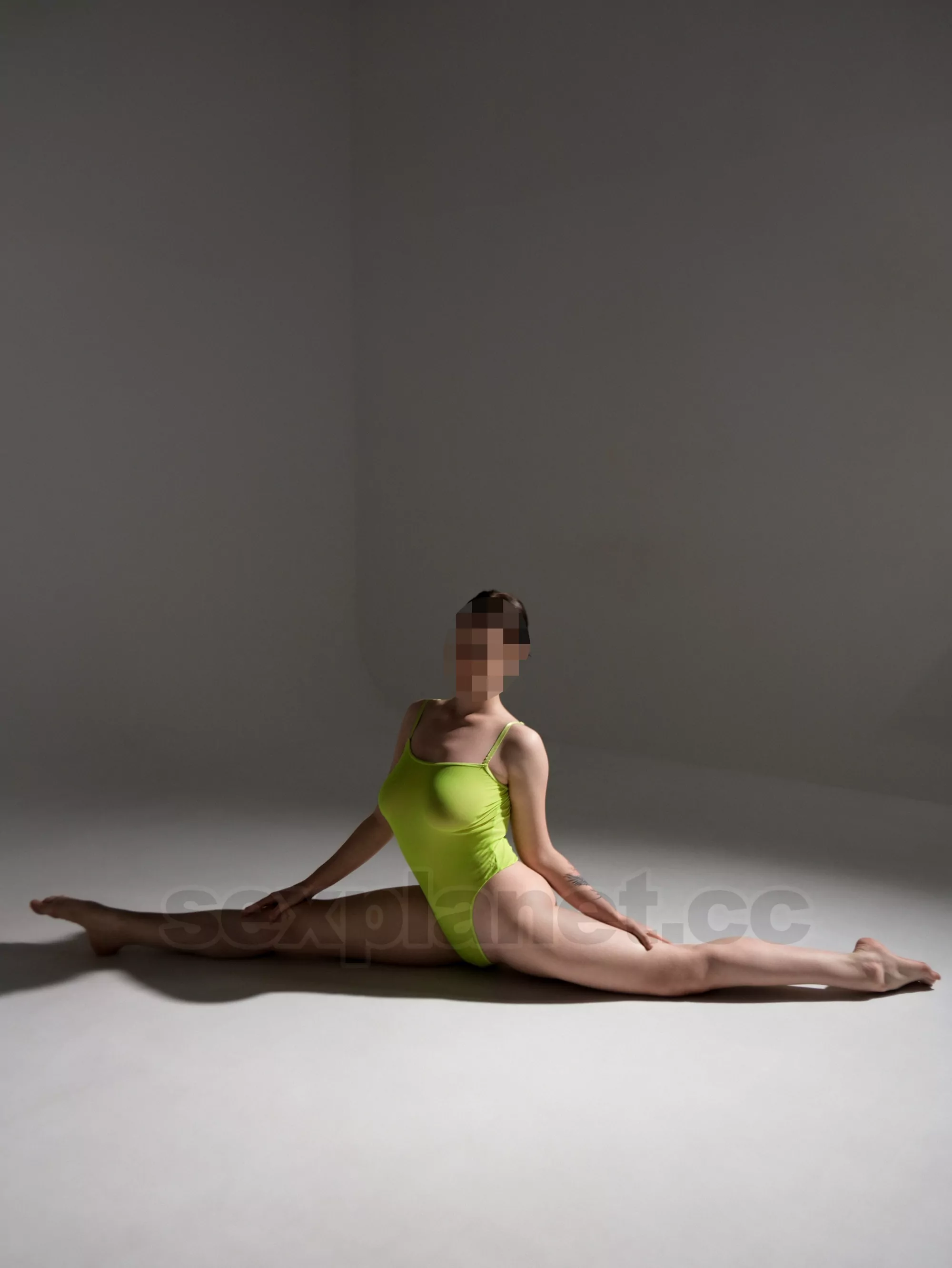 🤗Ищешь номер девочки легкого поведения? ➨Тебе к нам. Горячая Ася ждет тебя! 💃 Очень стройная русая!