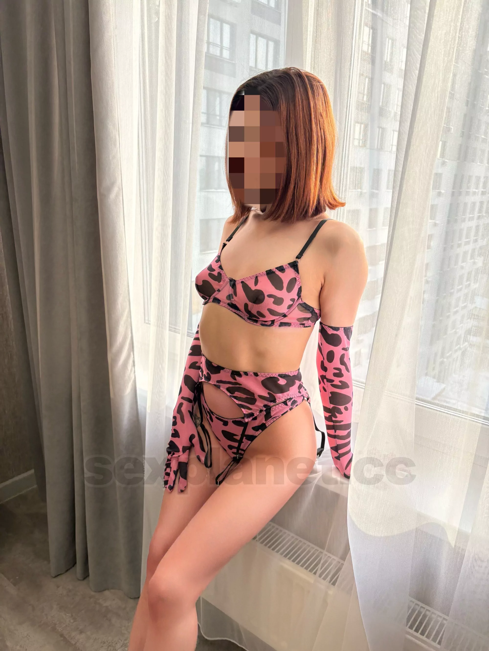 Давалка  Александра  💦 ублажит тебя. ⚠️⚠️ Ты попал в нужное место. Просто выбирай себе  девушку!